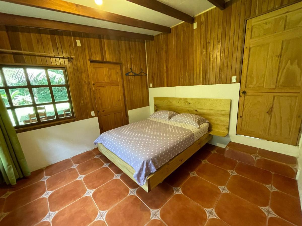 Corcovado Guest House Drakes Bay Екстериор снимка