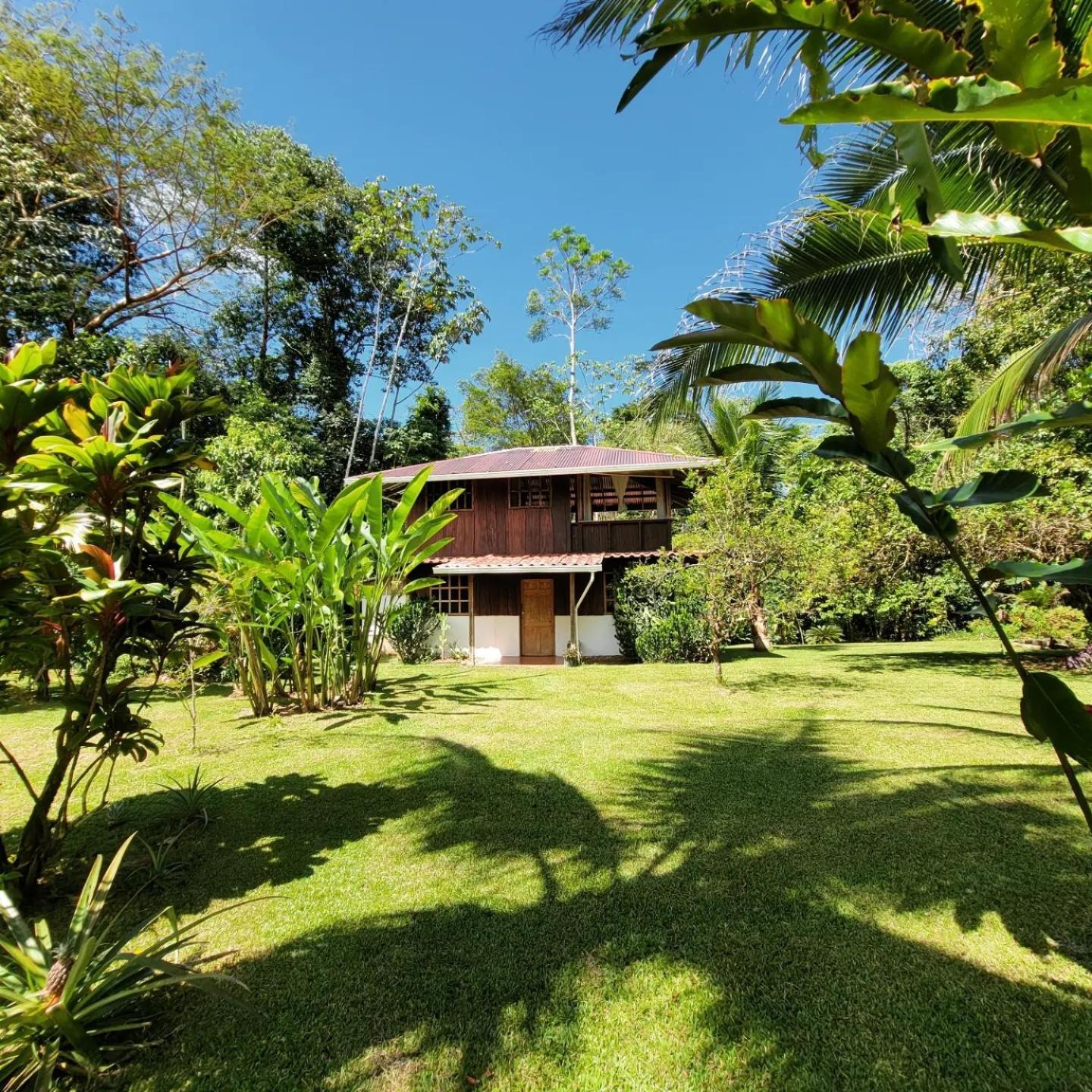 Corcovado Guest House Drakes Bay Екстериор снимка