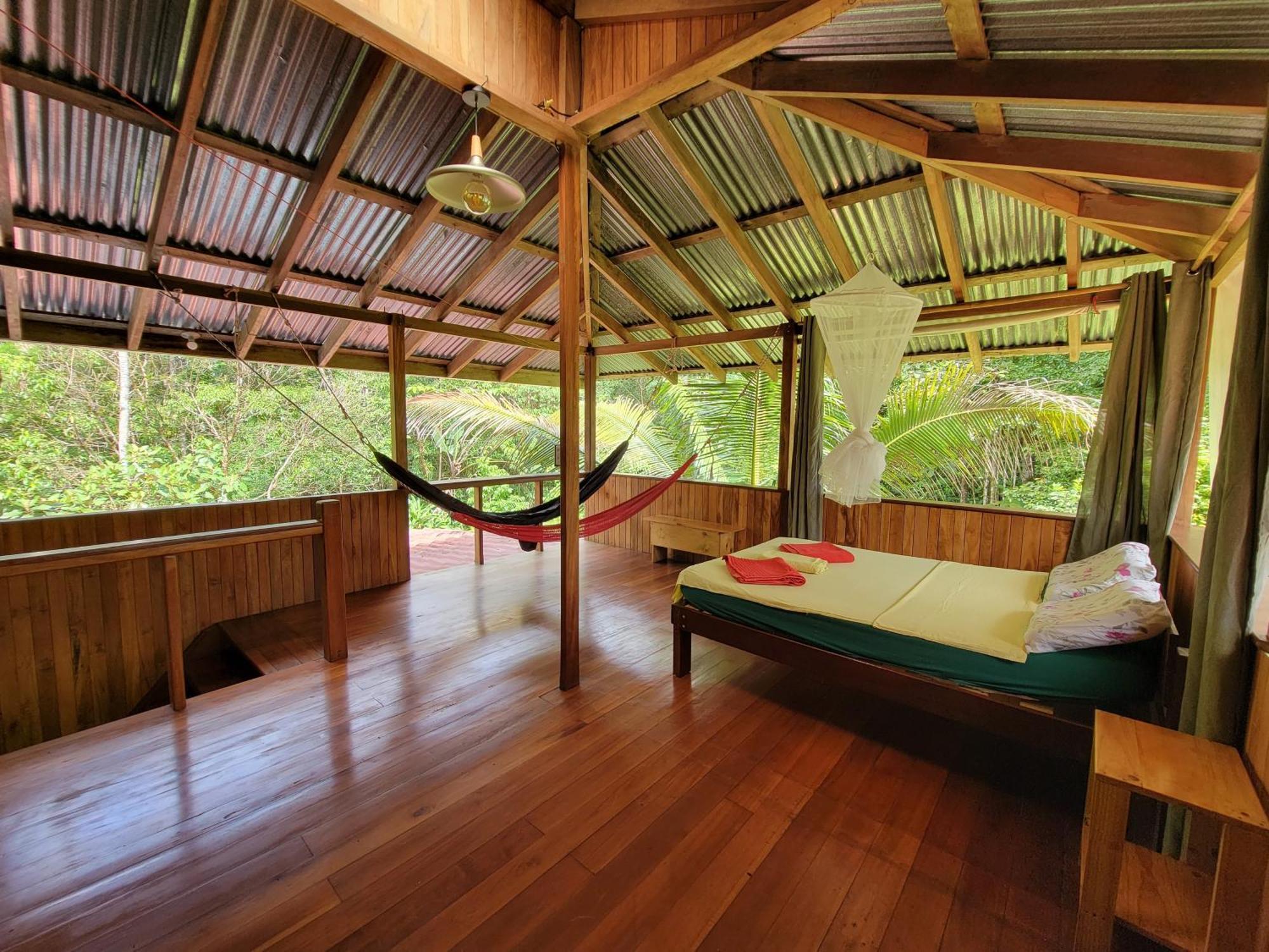 Corcovado Guest House Drakes Bay Екстериор снимка