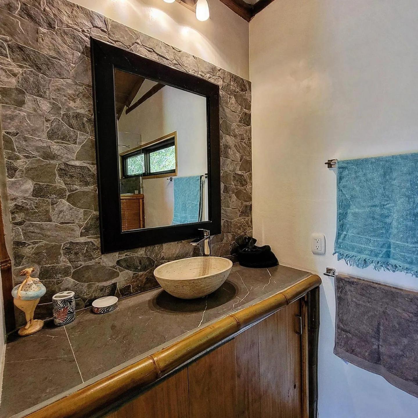 Corcovado Guest House Drakes Bay Екстериор снимка