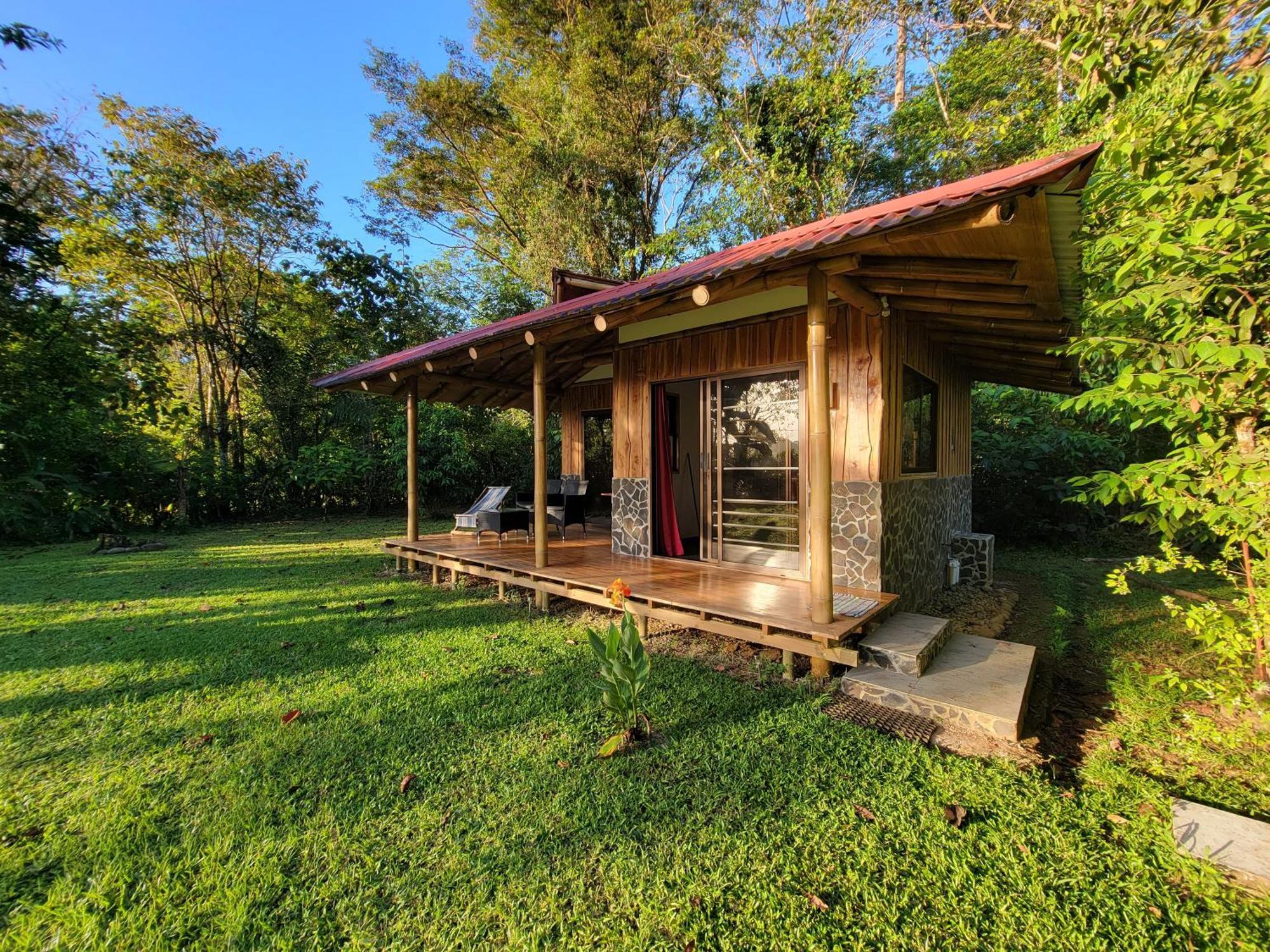 Corcovado Guest House Drakes Bay Екстериор снимка