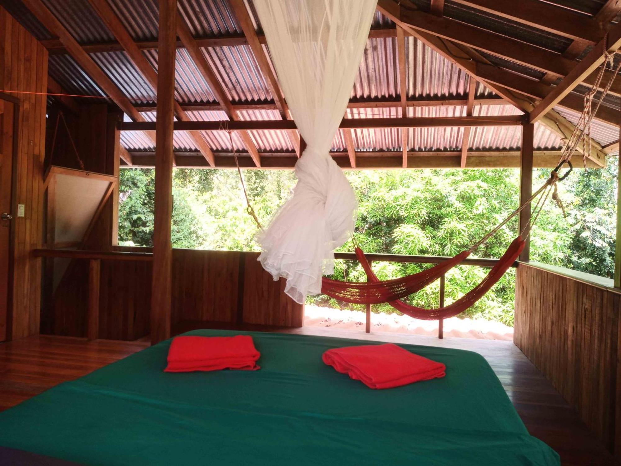 Corcovado Guest House Drakes Bay Екстериор снимка